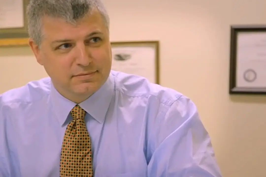 2023-cmh-headshot_orig